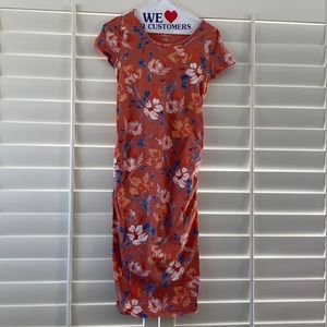 Isabel Maternity short sleeve dress